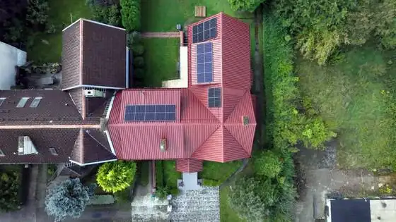 Dach z góry po malowaniu, widok od strony frontu – Słupsk, CleanTECH