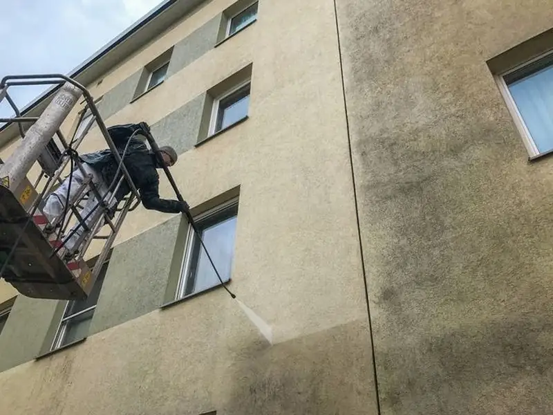 Mycie elewacji i fasad budynków w Słupsku i Ustce – usuwanie glonów i zabrudzeń, CleanTECH Mycie elewacji i fasad budynków w Słupsku i Ustce – usuwanie glonów i zabrudzeń, CleanTECH