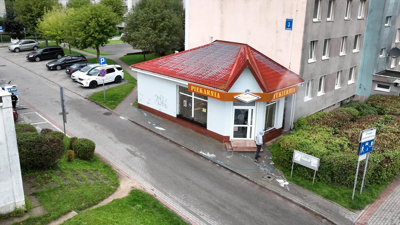 Widok z drona na pawilon handlowy w Słupsku: przed pracami Widok z drona na pawilon handlowy w Słupsku: przed pracami