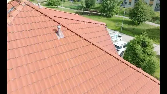 Dachówka po myciu i impregnacji, kolor ceglasty – Słupsk, CleanTECH Dachówka po myciu i impregnacji, kolor ceglasty – Słupsk, CleanTECH