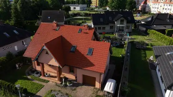 Dom po umyciu dachu i elewacji, widok od frontu – Słupsk i okolice, CleanTECH Dom po umyciu dachu i elewacji, widok od frontu – Słupsk i okolice, CleanTECH