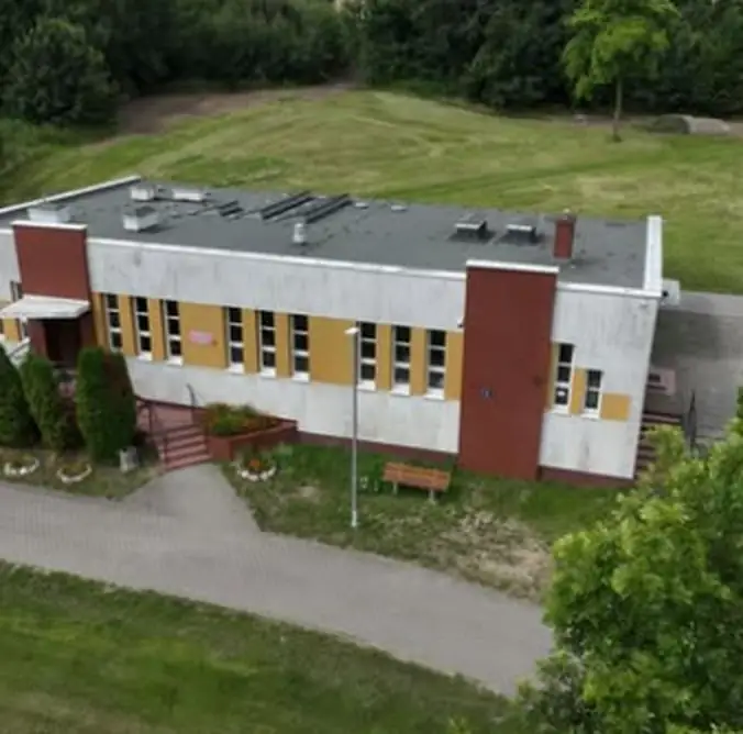 Odświeżenie elewacji świetlicy wiejskiej w Gąbinie, Gmina Ustka – Gąbin, Gmina Ustka, CleanTech